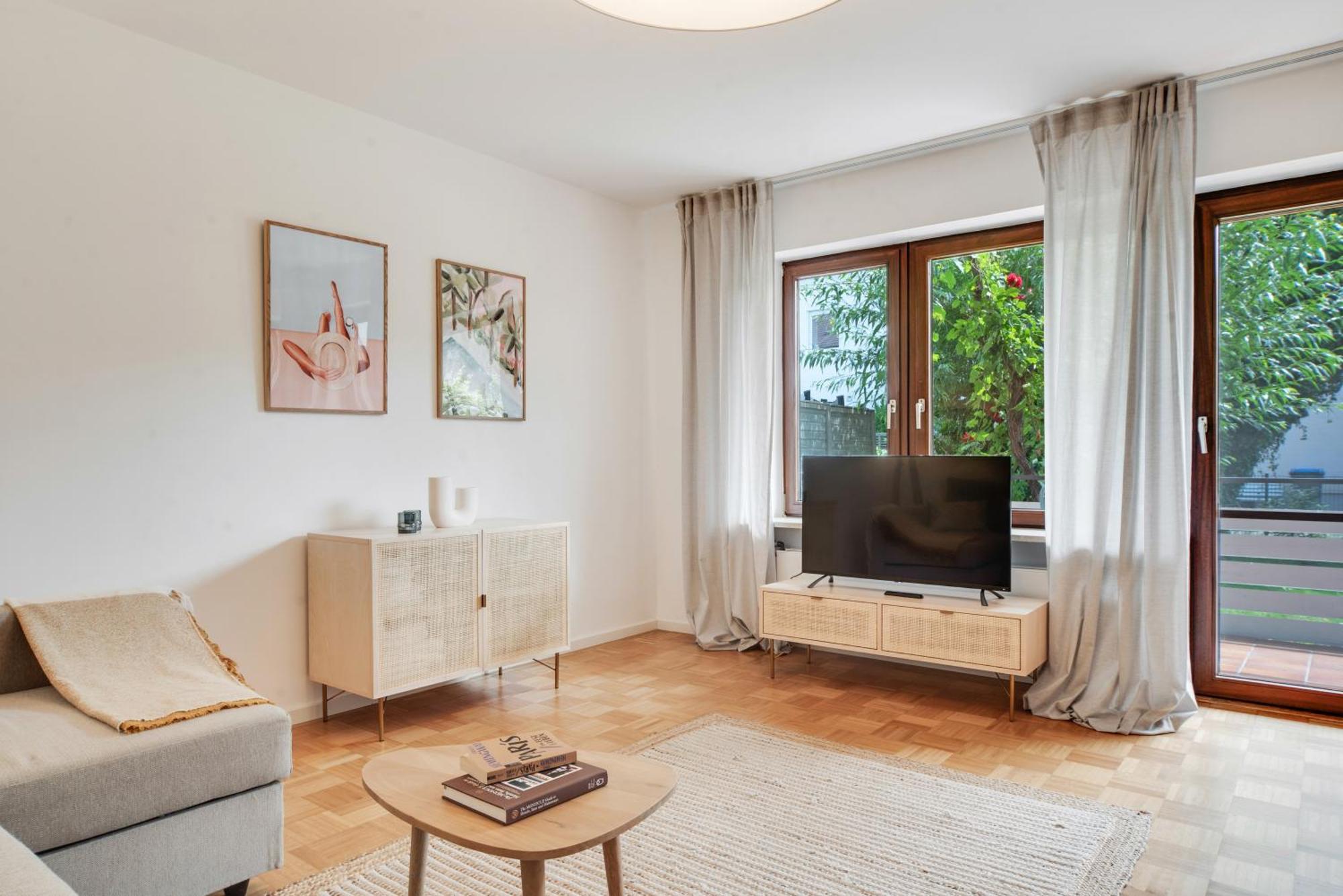 Ferienwohnung Mit Garten Am Chiemsee プリーン・アム・キームゼー エクステリア 写真